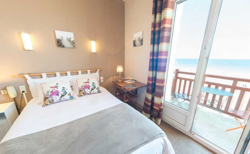 Hotel Les Charmettes Saint-Malo Zewnętrze zdjęcie